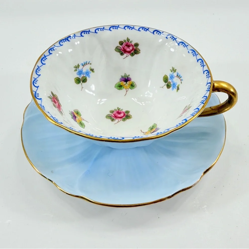 Shelley English Fine Bone, Oleander Shape Floral Blue‎ Teacup Cup & Saucer 13528